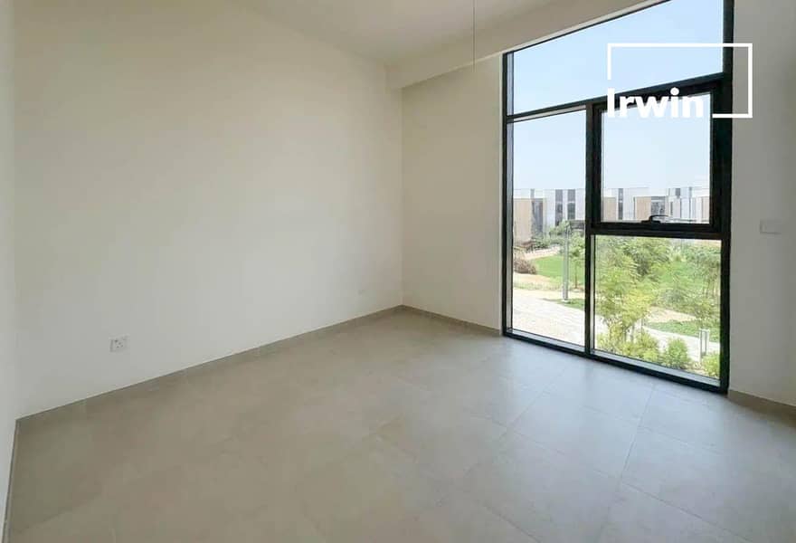 Exclusive Villa | Genuine Listing | Single Row - Image 13