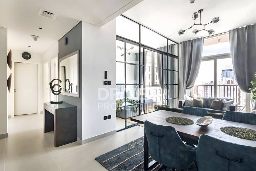 Elegant Furnished | High Floor | Pool view