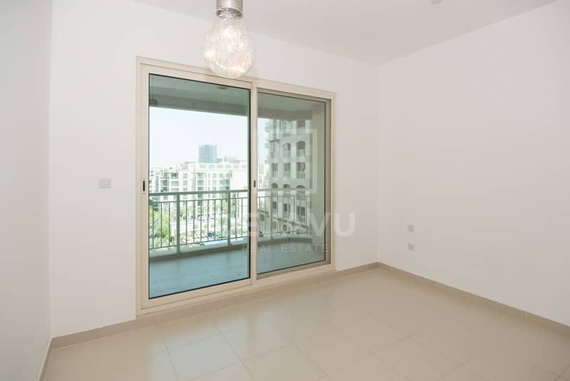 2BR W/ Full Lake View | Ready To Move In !!! - Image 8