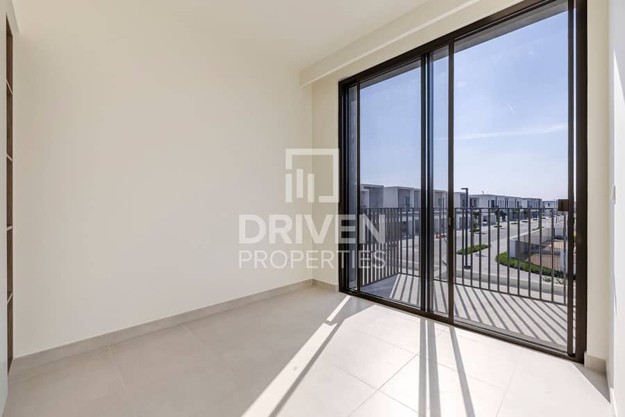 Park View | Single Row | New Handover | Amenities - Image 7