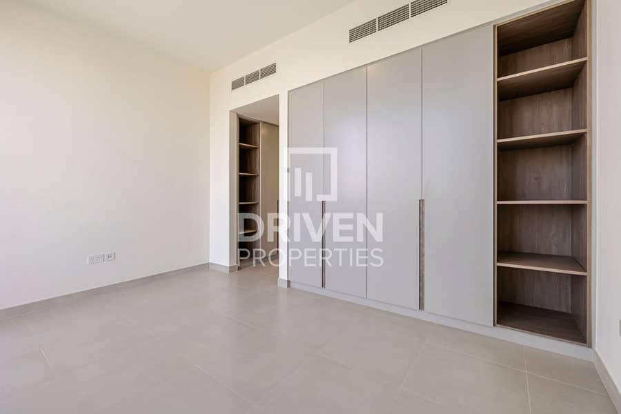 Park View | Single Row | New Handover | Amenities - Image 12