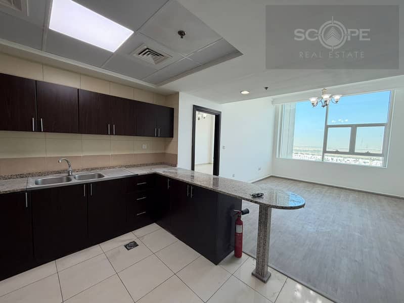 1053Sqft | Convertible to 2 BR | Chiller Free