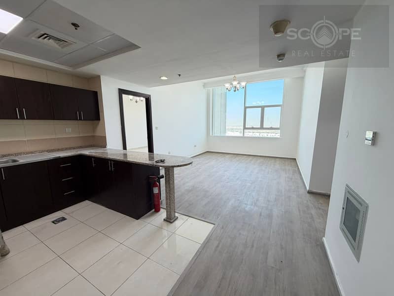 1053Sqft | Convertible to 2 BR | Chiller Free