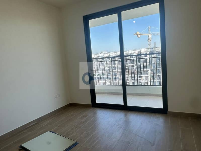 Spacious 1 BHK with Laundry Room & Fully Fitted Kitchen - Ready to Move - Image 9