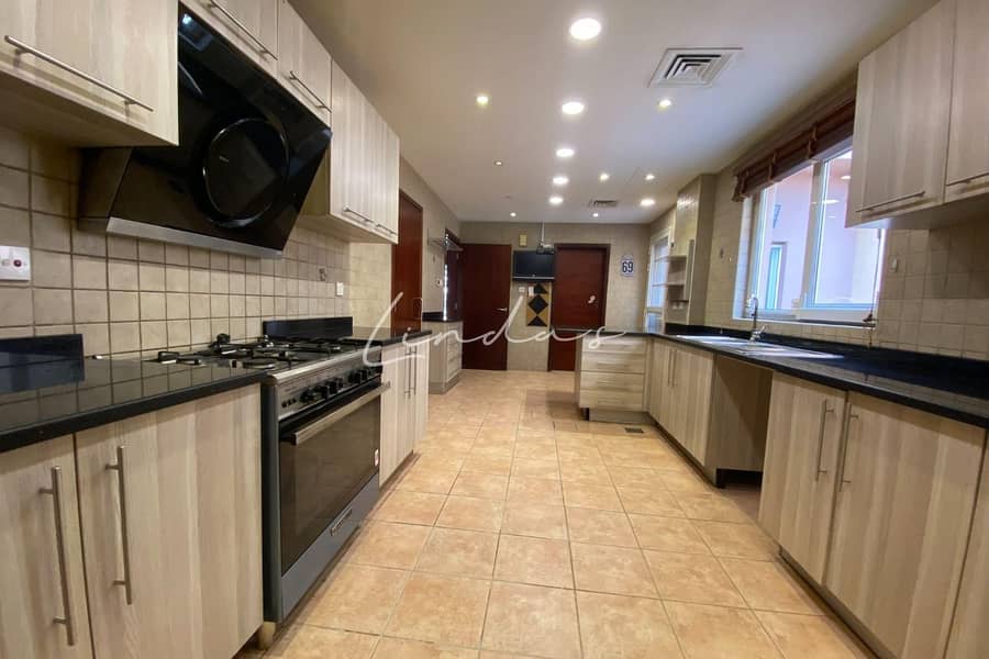 Corner Unit | Close to Park | Perfect for familes - Image 7