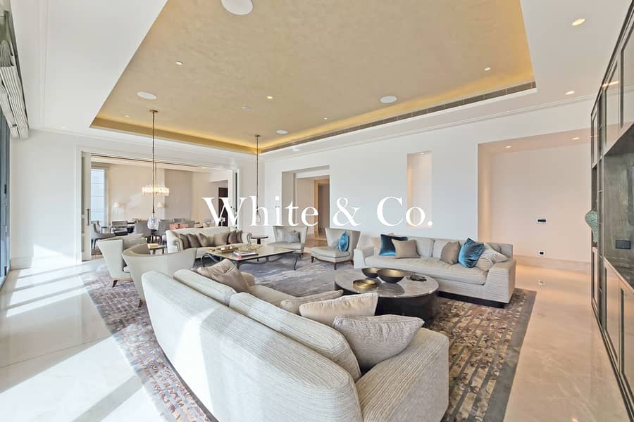 Luxurious | Full Floor | Ready to Move In