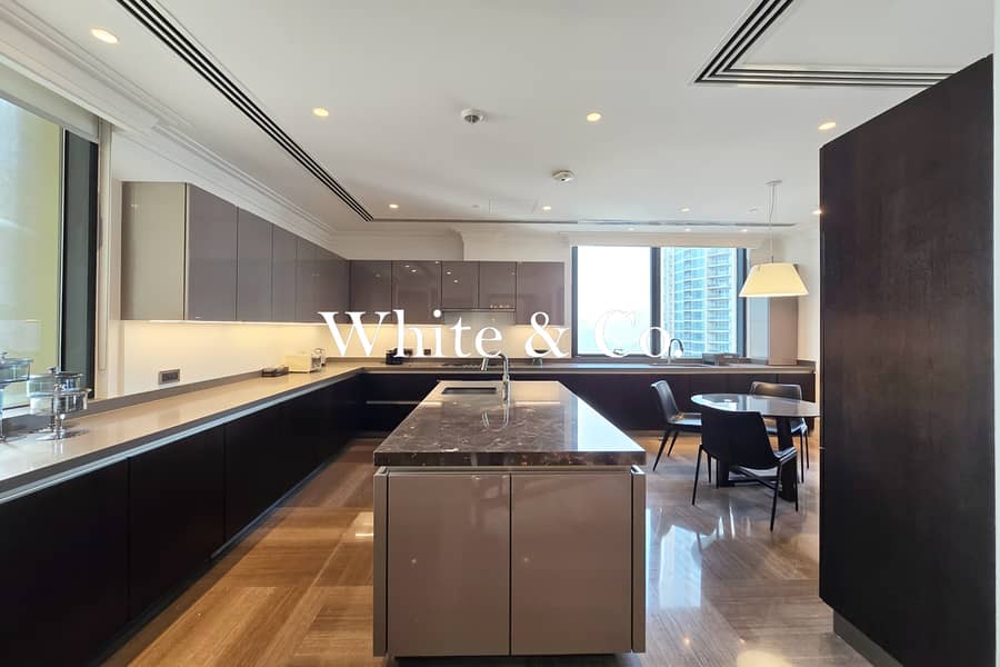 Luxurious | Full Floor | Ready to Move In