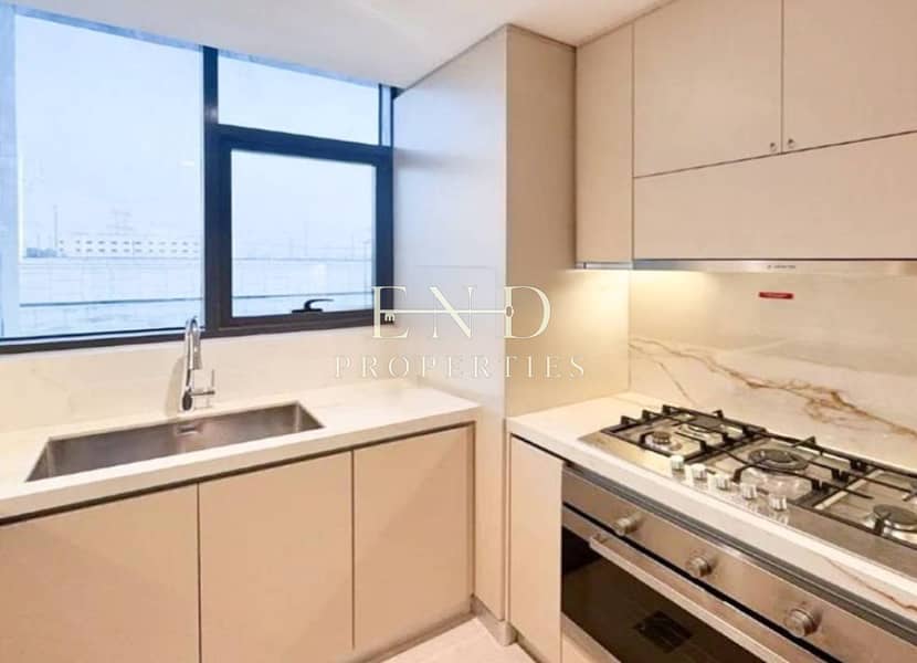 Brand New | Maids | Multiple Options | Road View