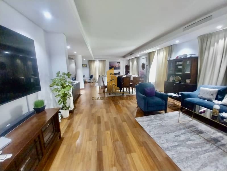 Elegant 6 BHK Villa Unmatched Luxury & Space