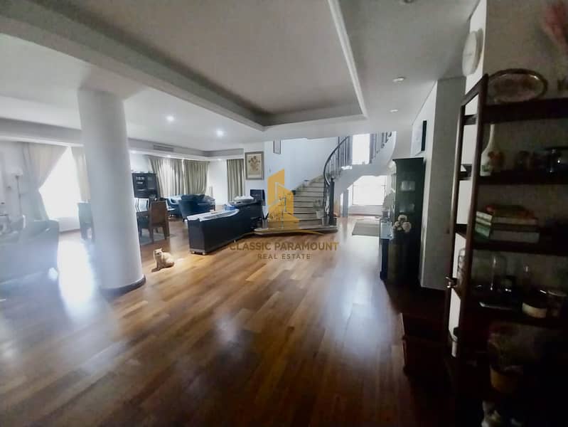 Elegant 6 BHK Villa Unmatched Luxury & Space - Image 13