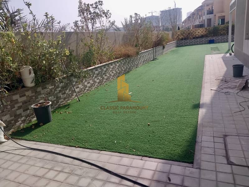 Elegant 6 BHK Villa Unmatched Luxury & Space - Image 21