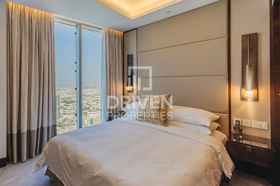 Full Burj Khalifa and Sea Views | Serviced Unit - Image 9