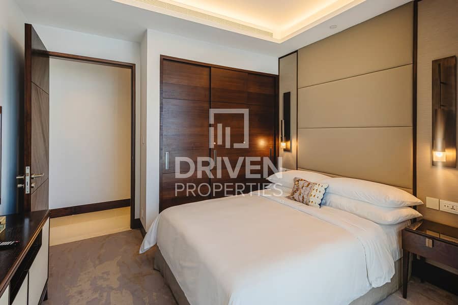 Full Burj Khalifa and Sea Views | Serviced Unit - Image 12