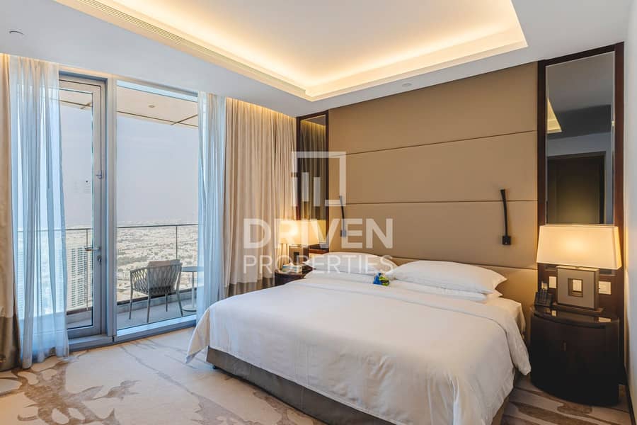 Full Burj Khalifa and Sea Views | Serviced Unit - Image 13