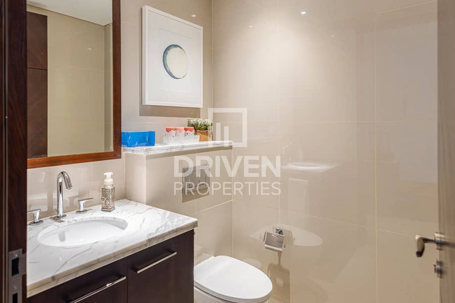 Full Burj Khalifa and Sea Views | Serviced Unit - Image 17