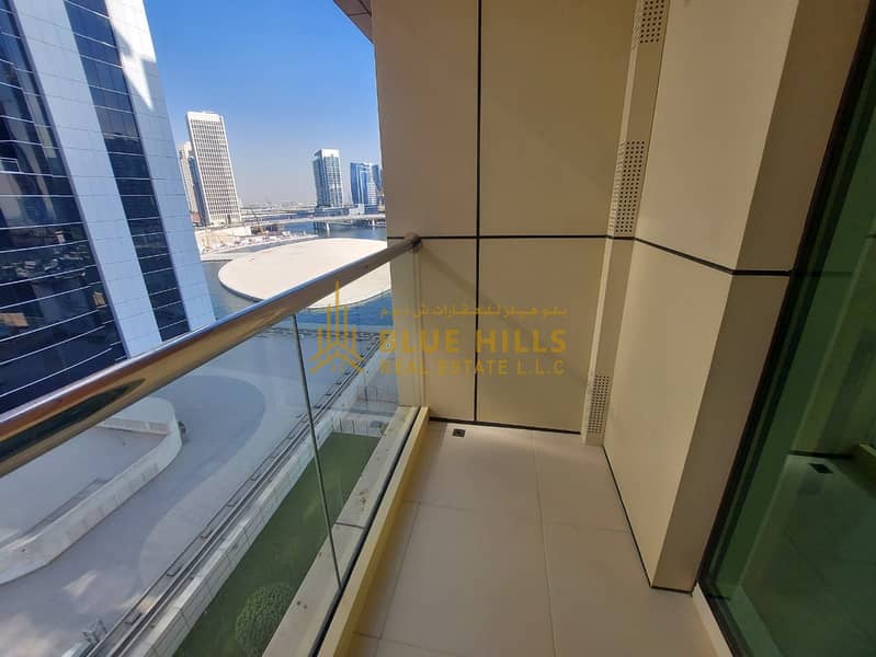 Stunning 2 BHK+Maid | Prime Location | Burj Khalifa View