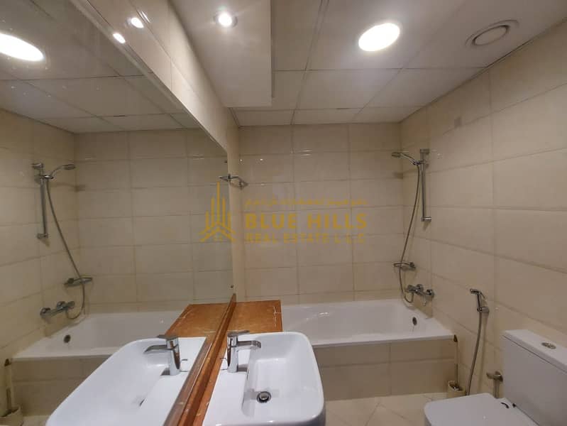 Stunning 2 BHK+Maid | Prime Location | Burj Khalifa View - Image 9