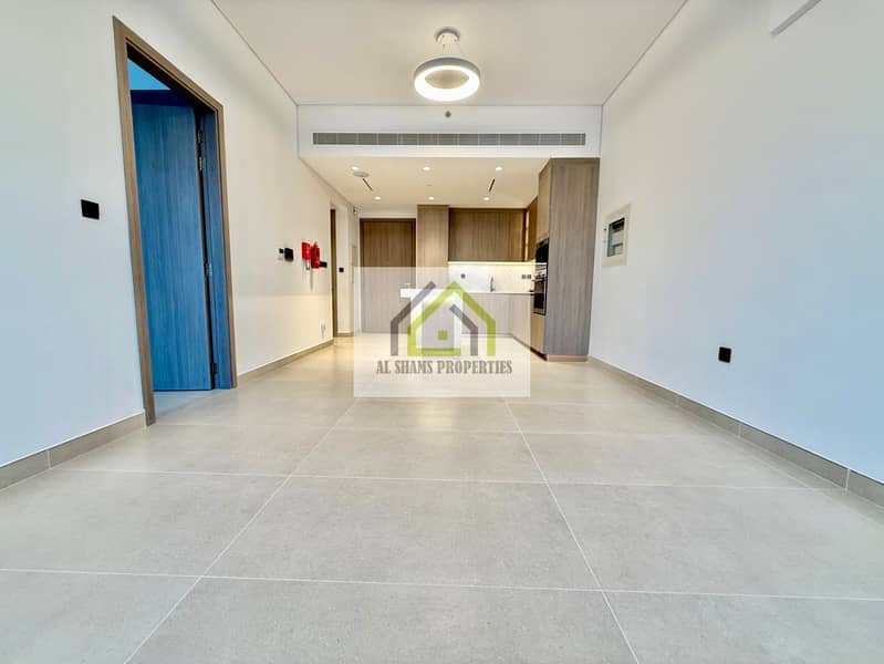 Front Facing High Floor 1BED+Study Premium Quality