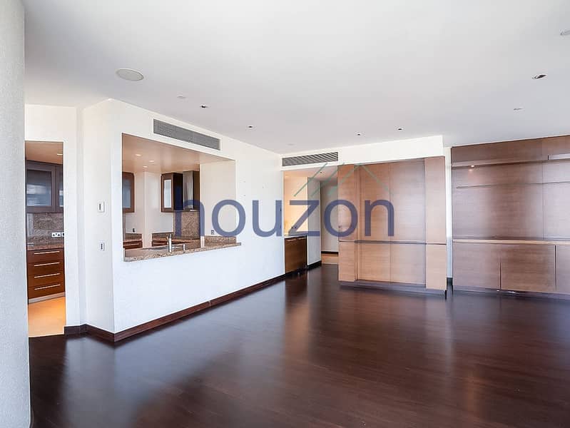 Luxury 3BR+Maids | High Floor | Vacant