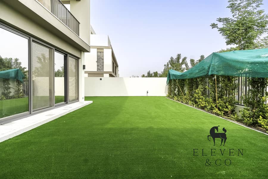 4 Bed+Maid Villa | Upgraded | Vacant