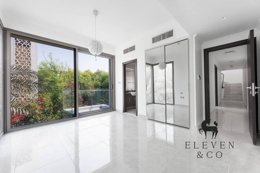 Well Maintained | Corner Unit | Multiple Cheques