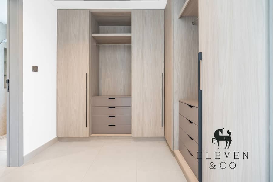 4 Bed+Maid Villa | Upgraded | Vacant - Image 8