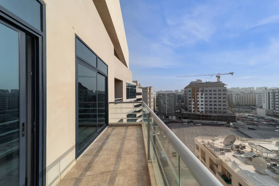 9 Al Ghurair - Nujoum Hotel _ 704 _ 1 BR-15. jpg