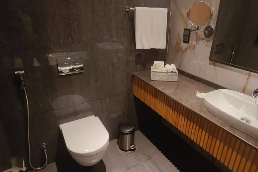 100% Ownership | Mid Floor | Amazing Location