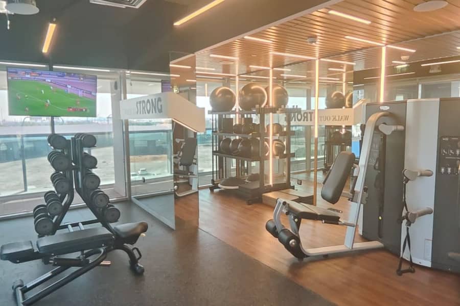 100% Ownership | Mid Floor | Amazing Location - Image 18