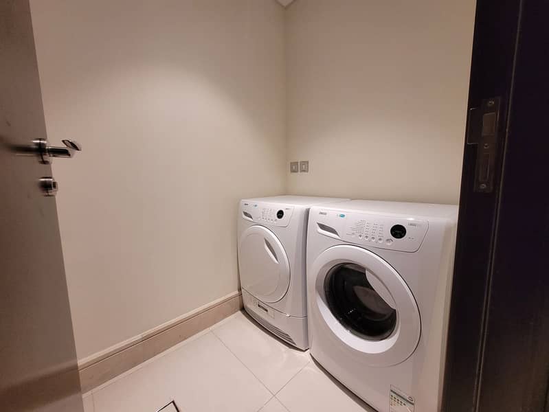 Furnished | High Floor |Burj Khalifa Fountain View - Image 22