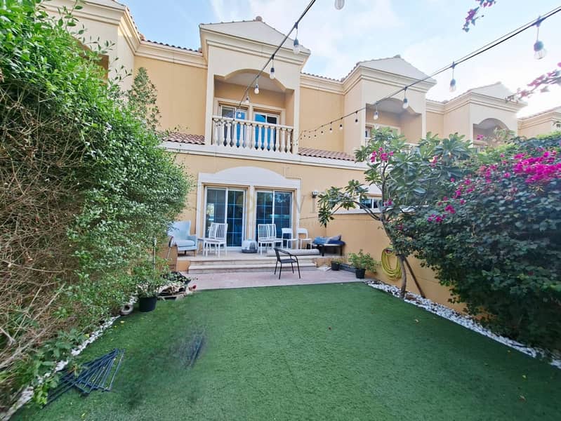 Bang On the Park|Green Garden|Absolutely Stunning