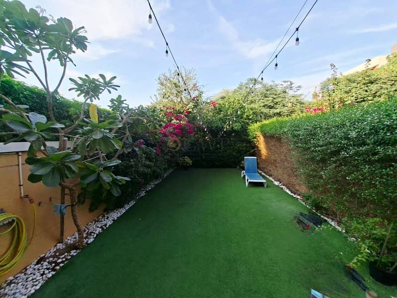 Bang On the Park|Green Garden|Absolutely Stunning - Image 29