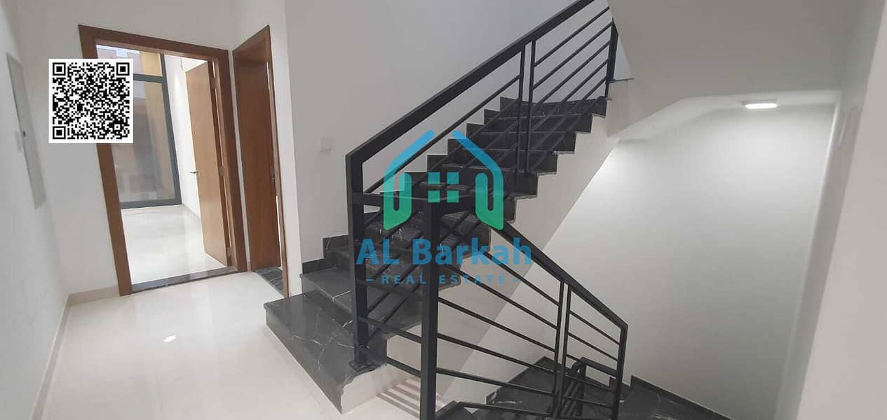 21 f106cb24-6623-4781-b006-672ada5ecbd9. jpg