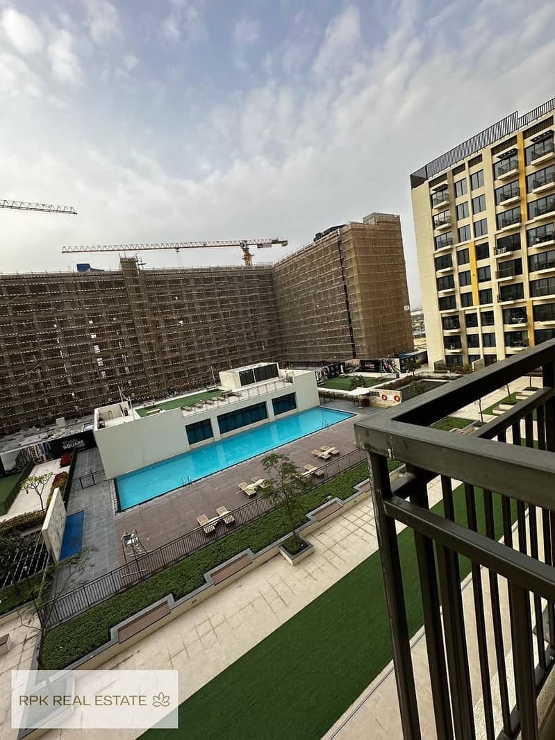 Modern 1BR | Fully Furnished | Pool View
