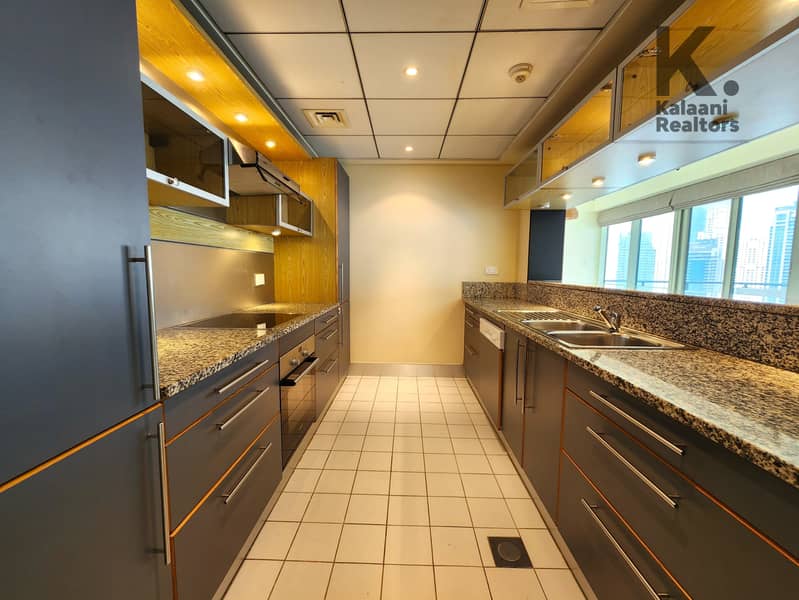 Chiller Free | Spacious | With Study Room