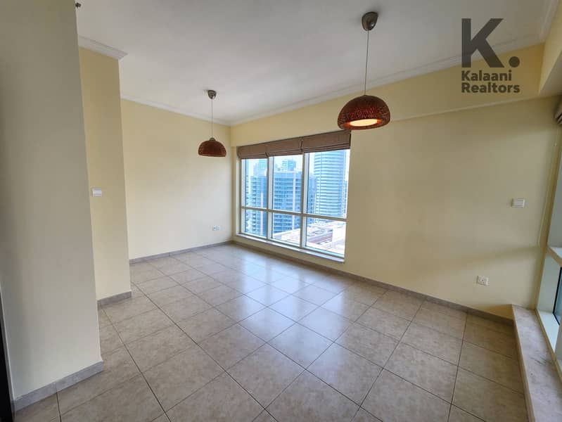 Chiller Free | Spacious | With Study Room - Image 6