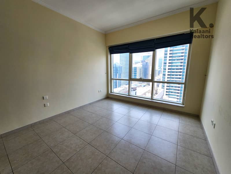 Chiller Free | Spacious | With Study Room - Image 10