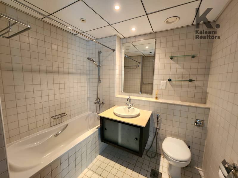 Chiller Free | Spacious | With Study Room - Image 20