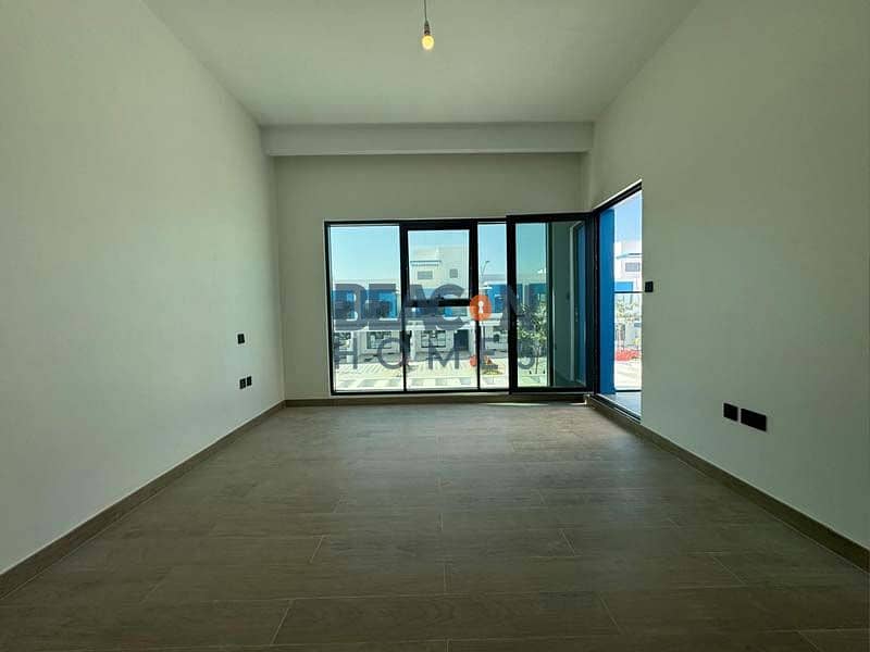 Prime Location | Ready To Move In | Brand New - Image 13