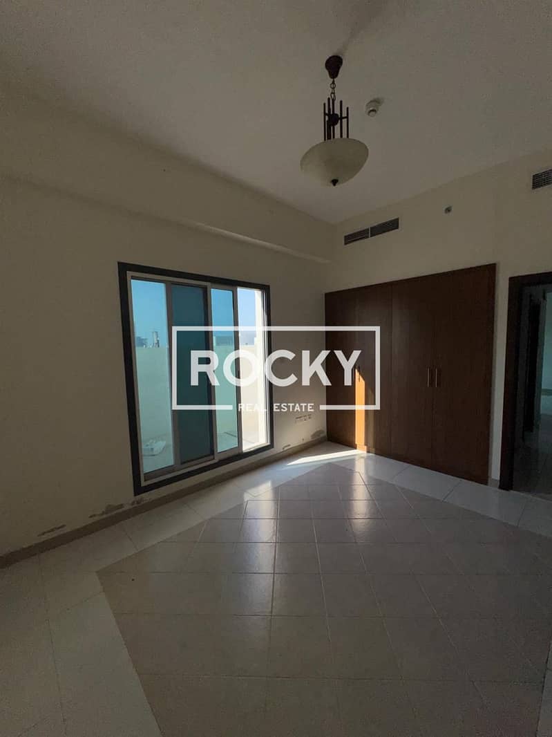1 B/R Opposite Ports & Customs office, Al Raffa