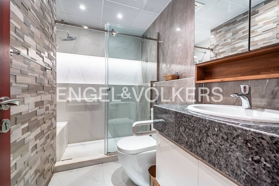 Spectacular Unit | Renovated | View Today - Image 13