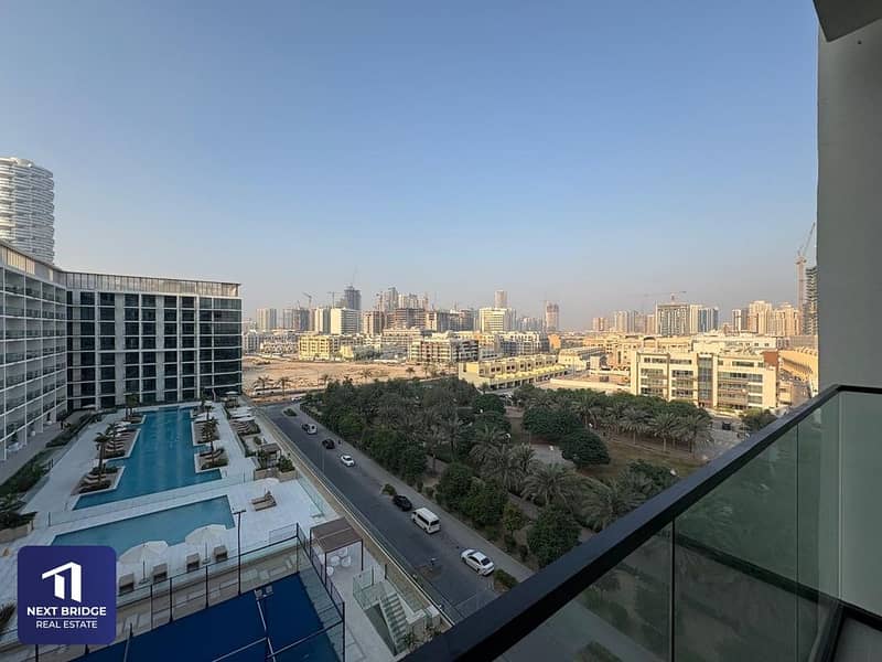 Unique Layout | Unfurnished | Community View