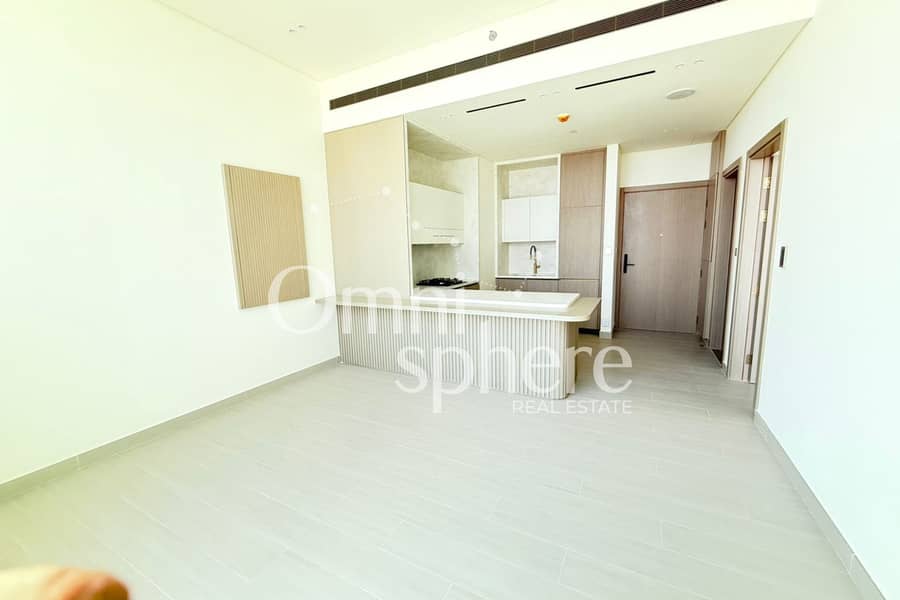 Brand New | Private Plunge | Mid Floor