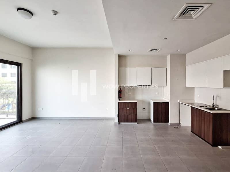 Pool and Golf Course View l Vacant | Modern Layout