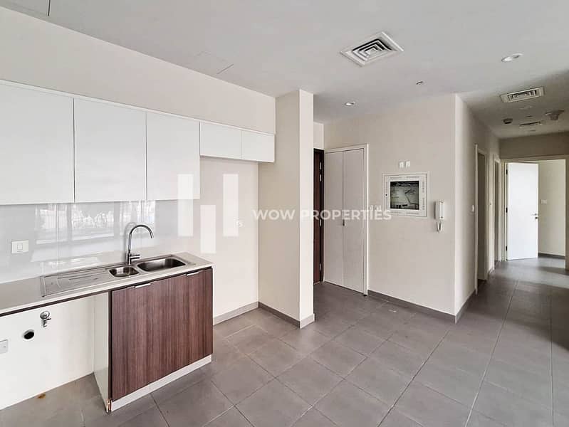 Pool and Golf Course View l Vacant | Modern Layout - Image 7