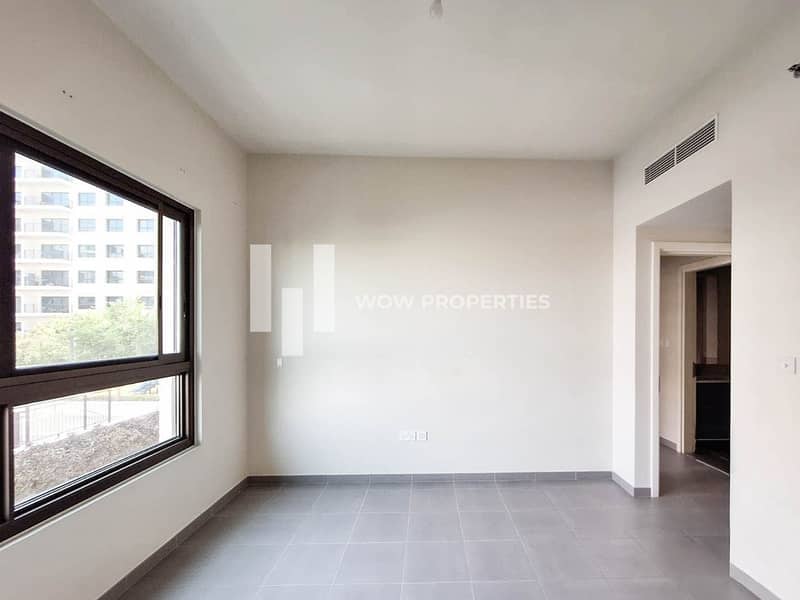 Pool and Golf Course View l Vacant | Modern Layout - Image 9