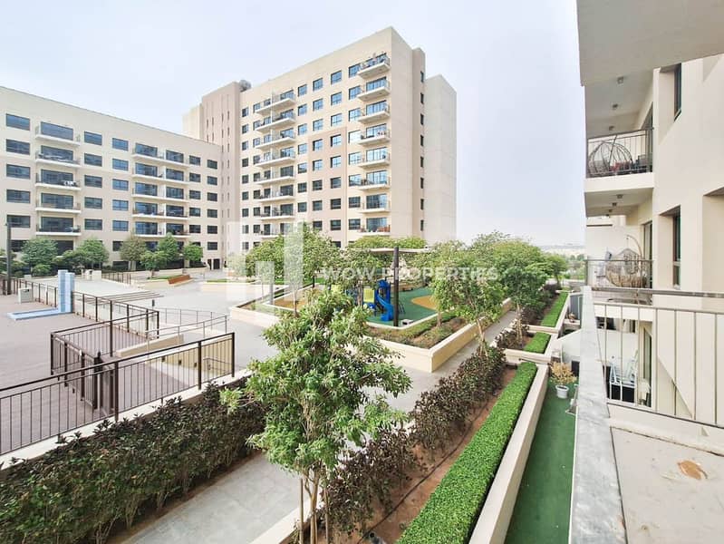 Pool and Golf Course View l Vacant | Modern Layout - Image 15