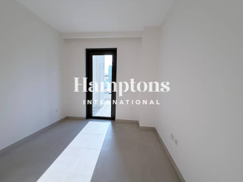 BIGGEST LAYOUT | HUGE BALCONY | VACANT - Image 11