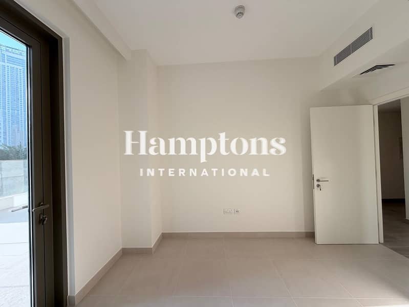 BIGGEST LAYOUT | HUGE BALCONY | VACANT - Image 14