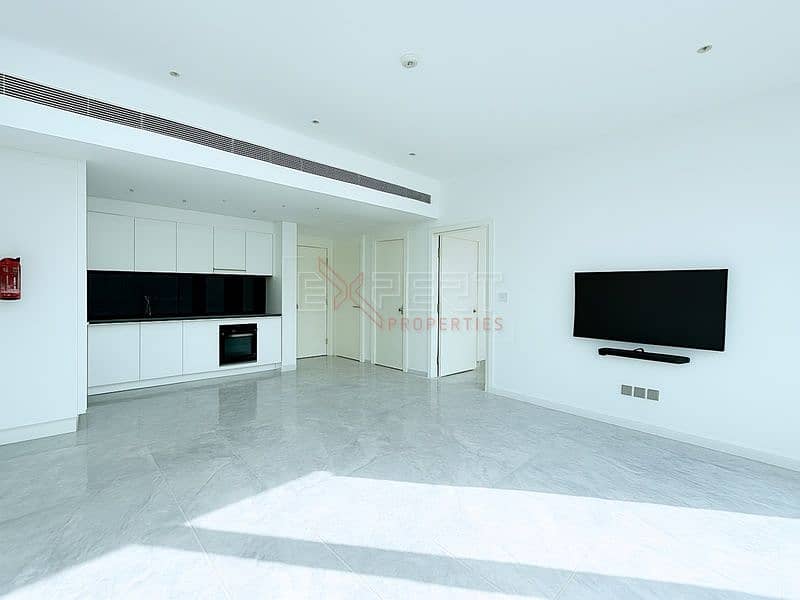 Spacious Open Layout | Central Location | Luxury Apartment